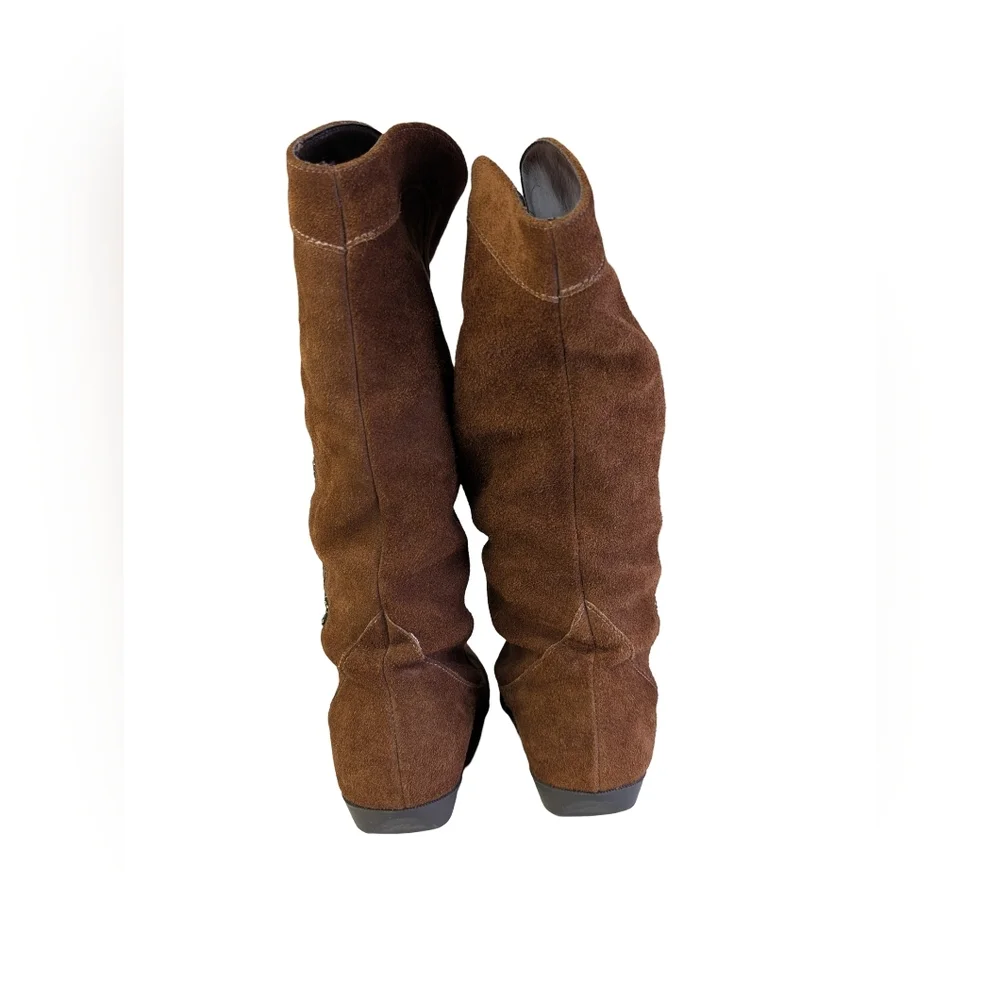 Vintage Brown Suede Western Boho Boots | Metal Toe Caps | Made In Canada | 6/6.5 - Picture 2 of 8